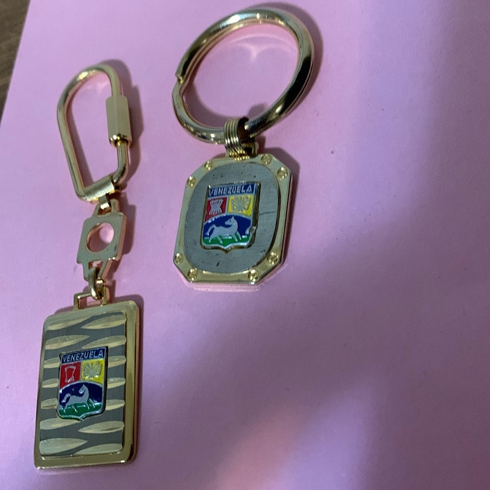 Two Venezuela keychains*